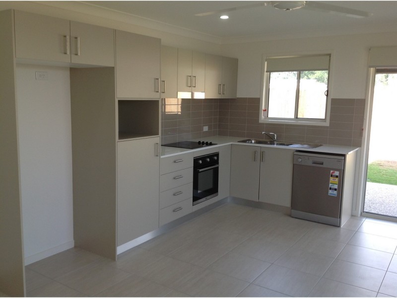 8b Perren Crescent, Bli Bli QLD 4560