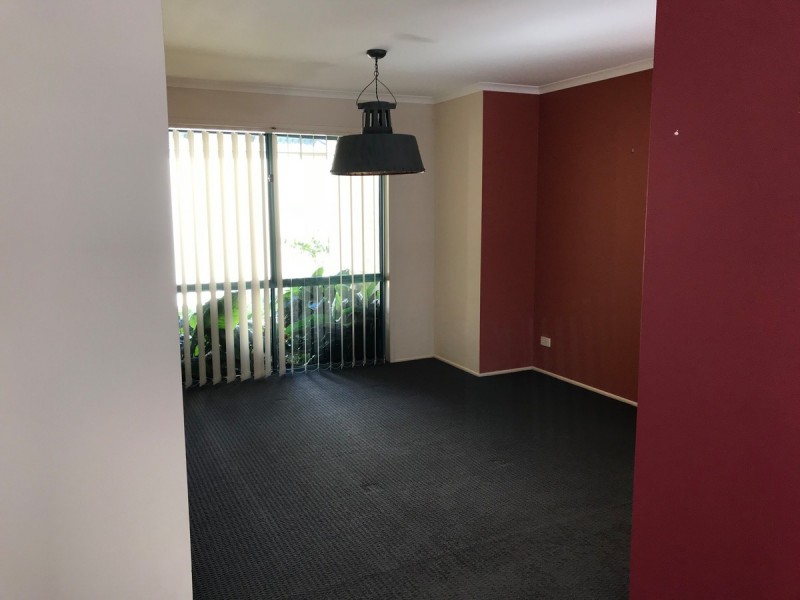 4 Beaverbrook Circuit, Sippy Downs QLD 4556