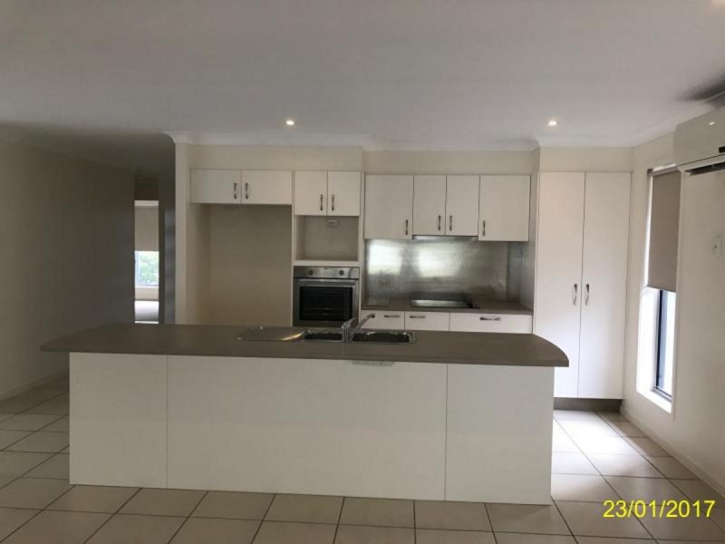 13 Longcove Place, Peregian Springs QLD 4573