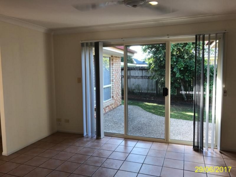 27 Beaverbrook Circuit, Sippy Downs QLD 4556