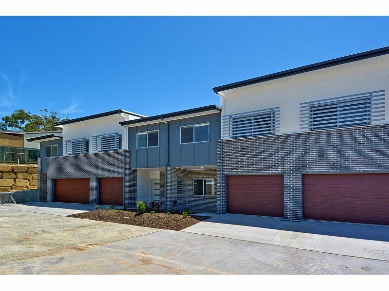 24/17 Greensboro Place, Little Mountain QLD 4551