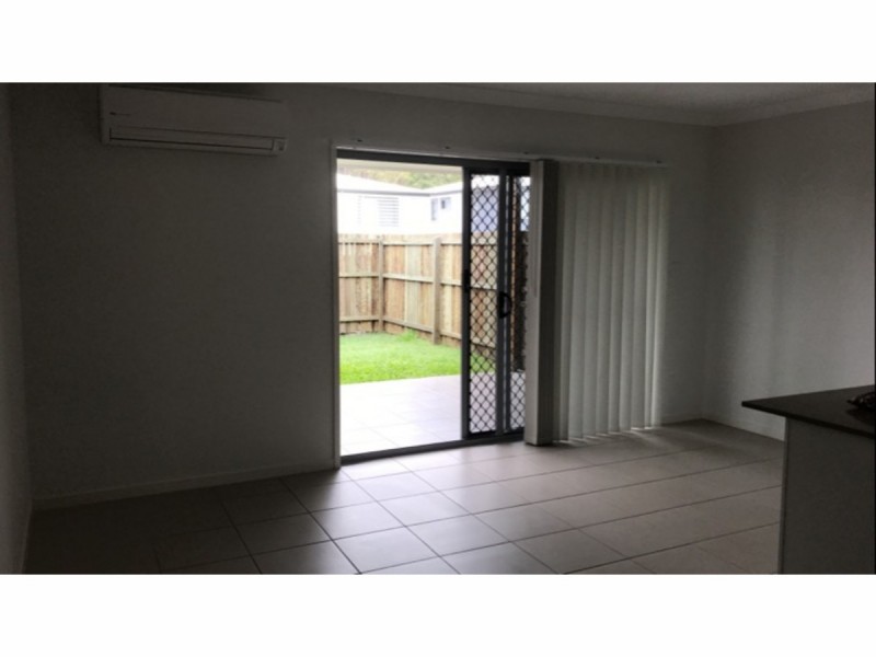 24/17 Greensboro Place, Little Mountain QLD 4551