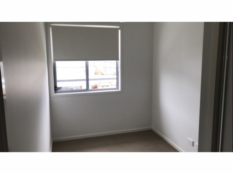 24/17 Greensboro Place, Little Mountain QLD 4551