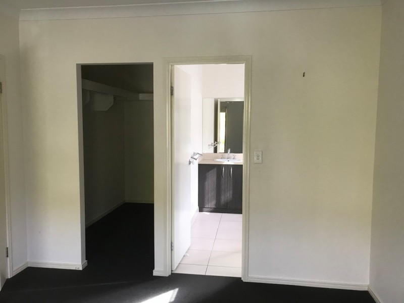 33 Red Cedar Street, Sippy Downs QLD 4556