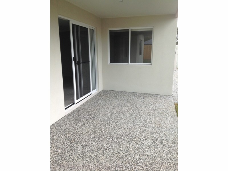4a Sairs Street, Glass House Mountains QLD 4518