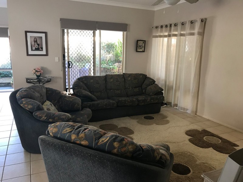 8 Chesterton Crescent, Sippy Downs QLD 4556