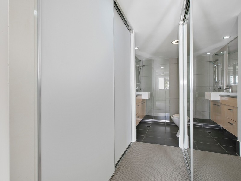 6/57 Grand Parade, Parrearra QLD 4575