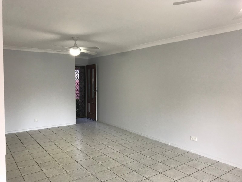 2/6 Urambi Court, Mountain Creek QLD 4557