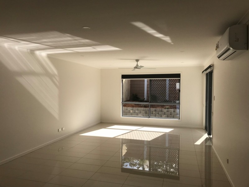 1/2 Wallum Street, Peregian Springs QLD 4573