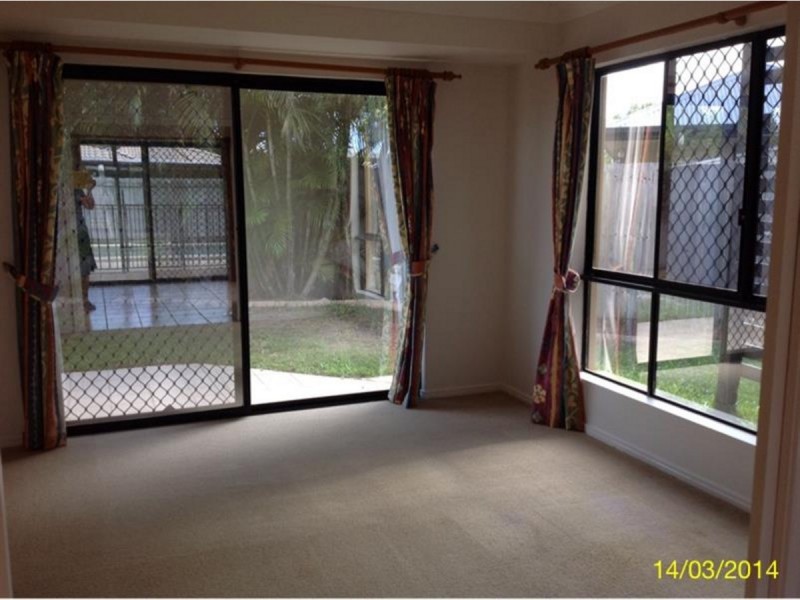 5 Constance Lane, Sippy Downs QLD 4556