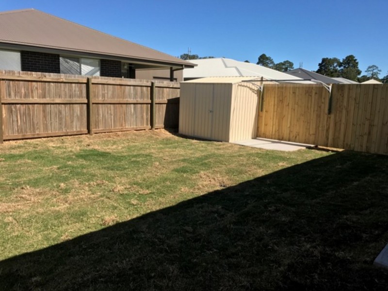 2/50 Greber Road, Beerwah QLD 4519