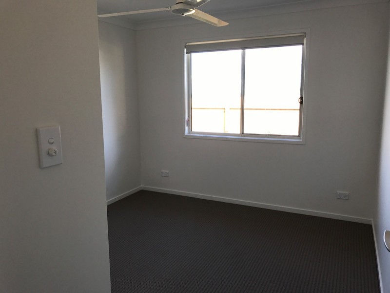 2/36 Tramline Rise, Burnside QLD 4560