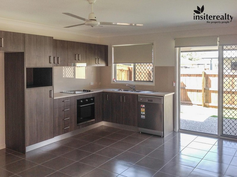 2/25 Clark Avenue, Glass House Mountains QLD 4518