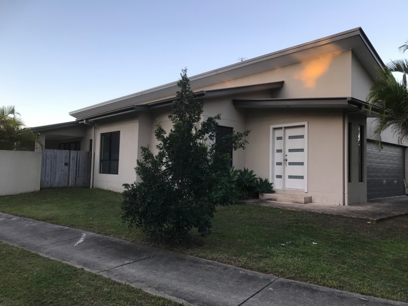 17 Ribbonwood Street, Sippy Downs QLD 4556