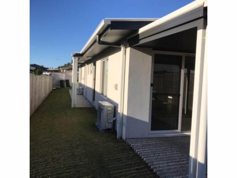 8b Perren Crescent, Bli Bli QLD 4560