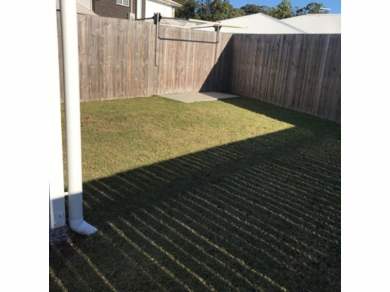 8b Perren Crescent, Bli Bli QLD 4560