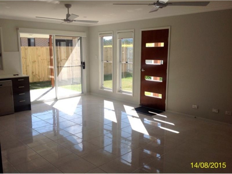 9b Lloyd Street, Beerwah QLD 4519