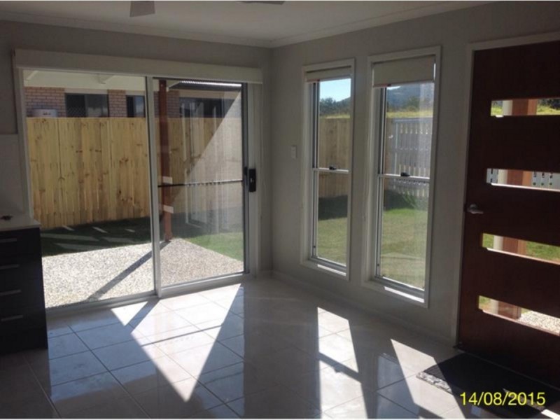 9b Lloyd Street, Beerwah QLD 4519