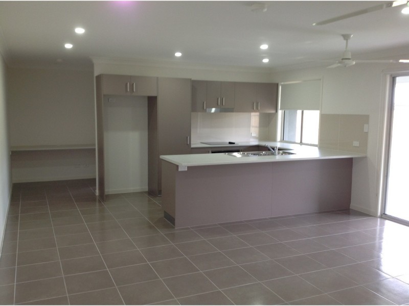 17a Poole Road, Glass House Mountains QLD 4518