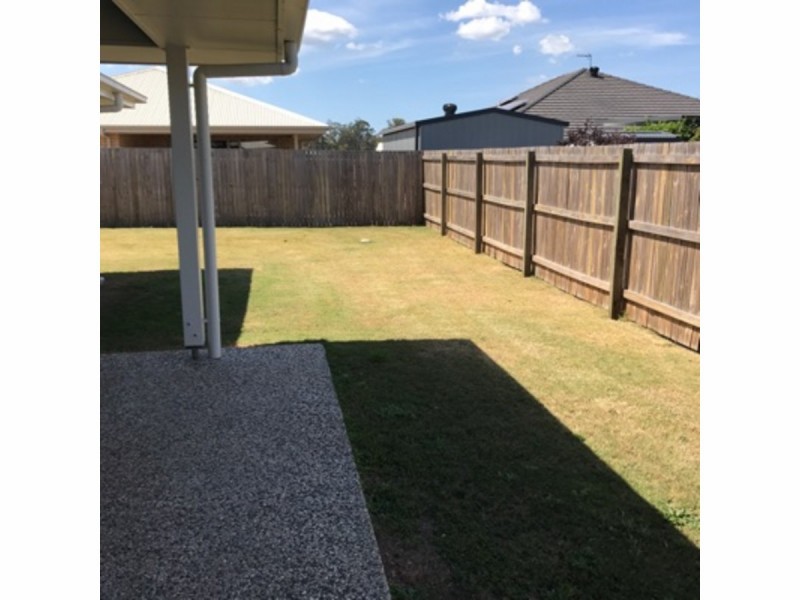 17a Poole Road, Glass House Mountains QLD 4518