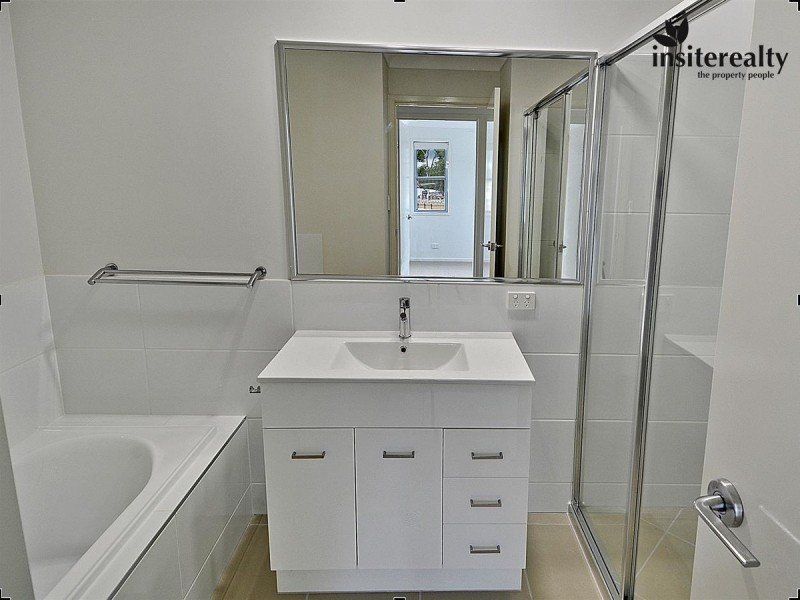 28/17 Greensboro Place, Little Mountain QLD 4551