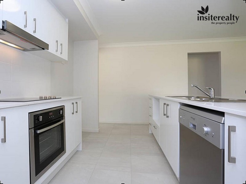 23 Clark Avenue, Glass House Mountains QLD 4518