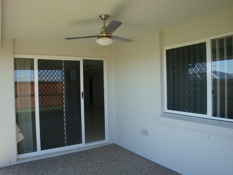 27 Yucca Court, Mountain Creek QLD 4557