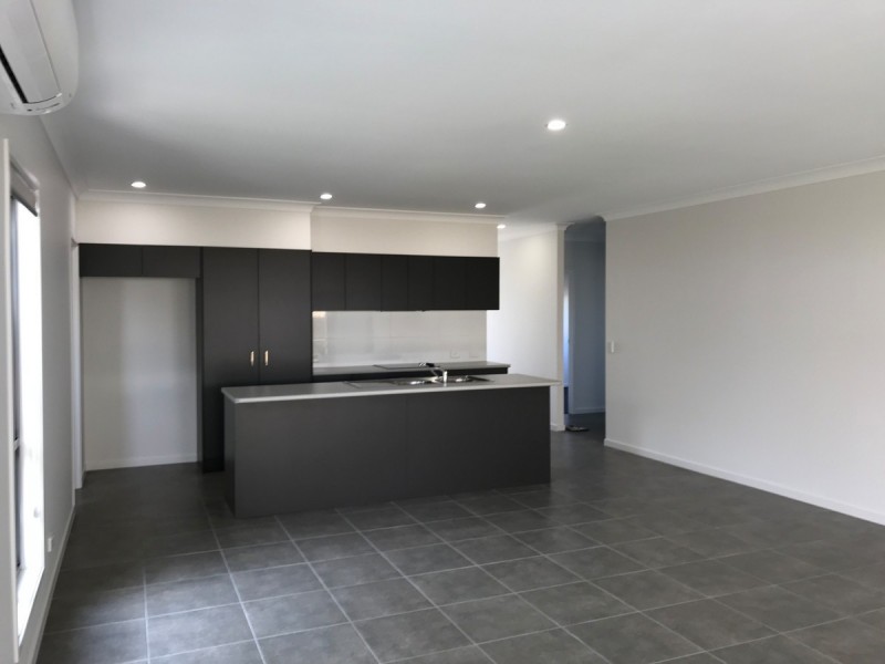29 Greenview Terrace, Palmview QLD 4553