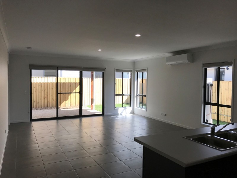 29 Greenview Terrace, Palmview QLD 4553