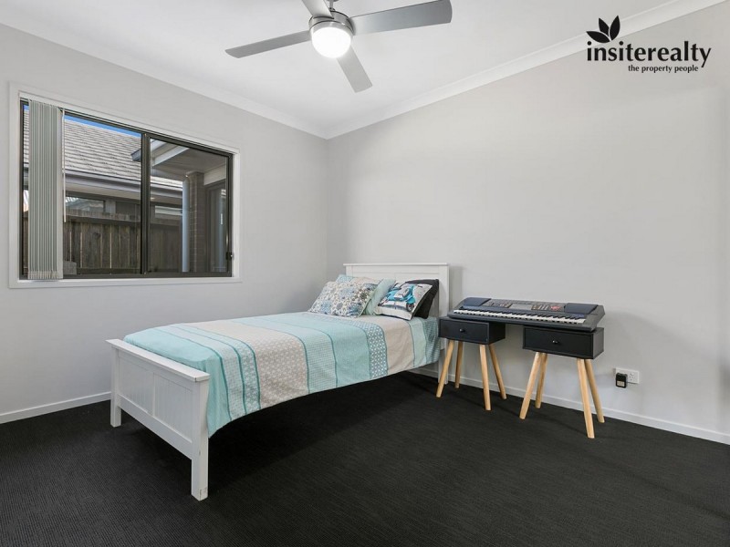 6 Sienna Crescent, Palmview QLD 4553
