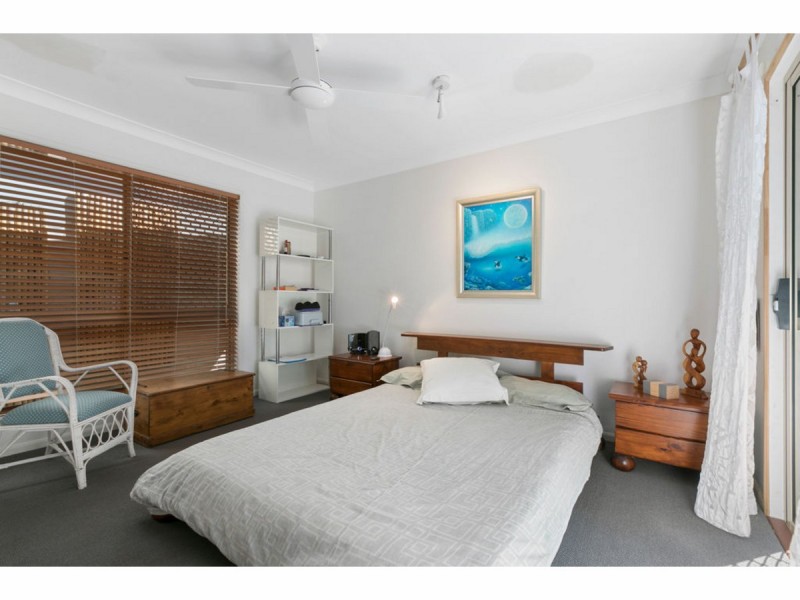 19 Victory Crescent, Sunrise Beach QLD 4567