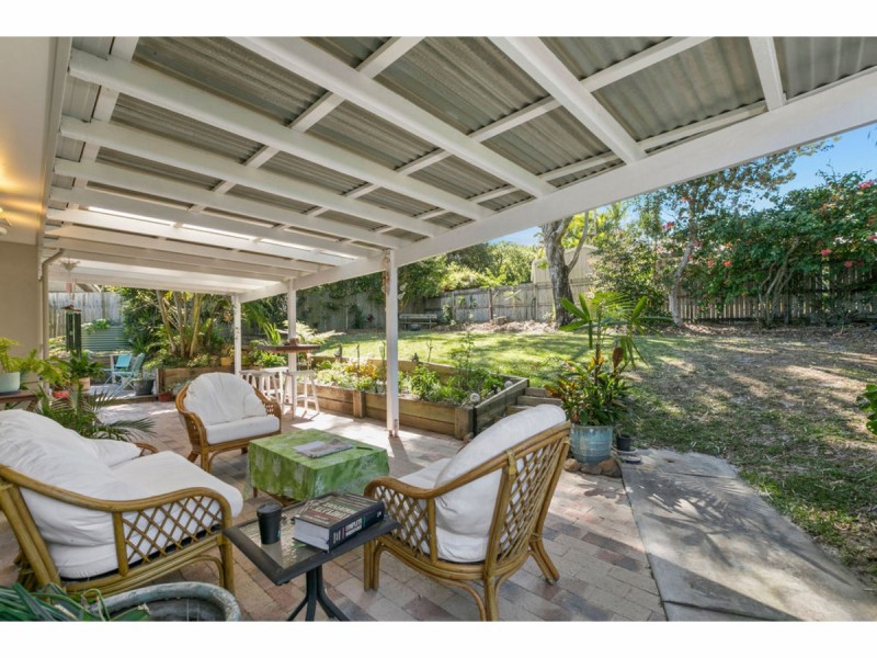 19 Victory Crescent, Sunrise Beach QLD 4567