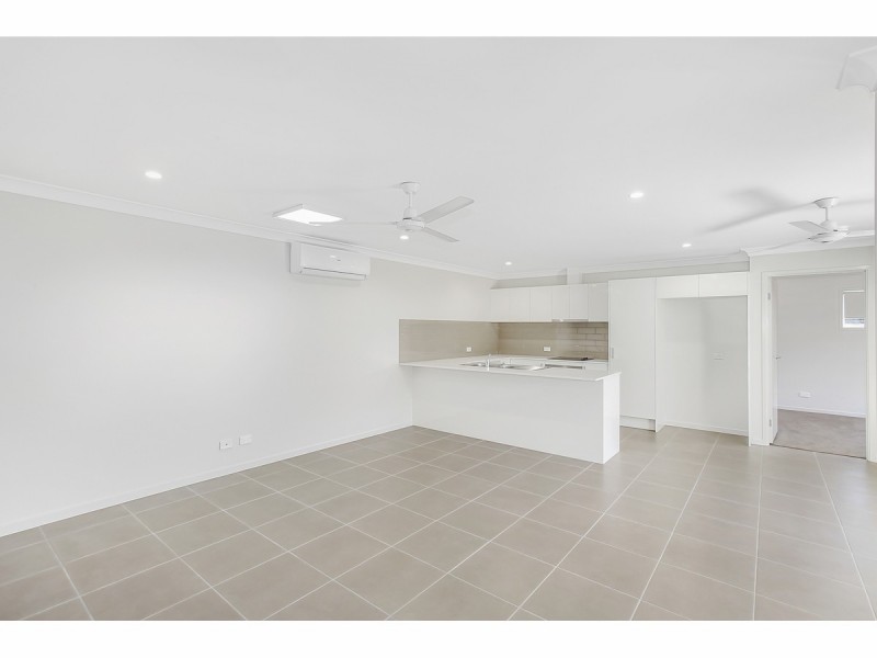 2/26 Myla Road, Landsborough QLD 4550