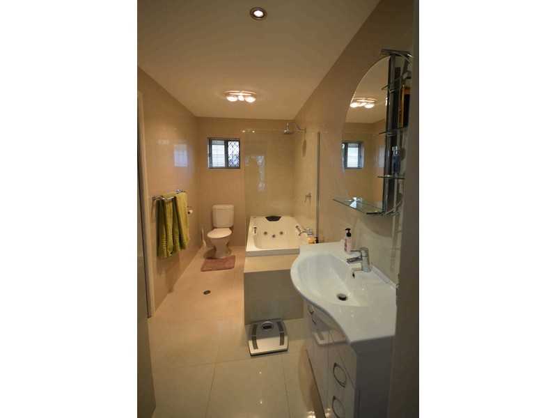 9/6 Ann-Maree CL, Maroochydore QLD 4558