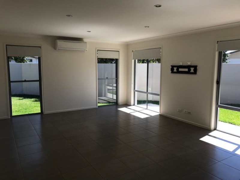 16 Bainbridge Circuit, Sippy Downs QLD 4556