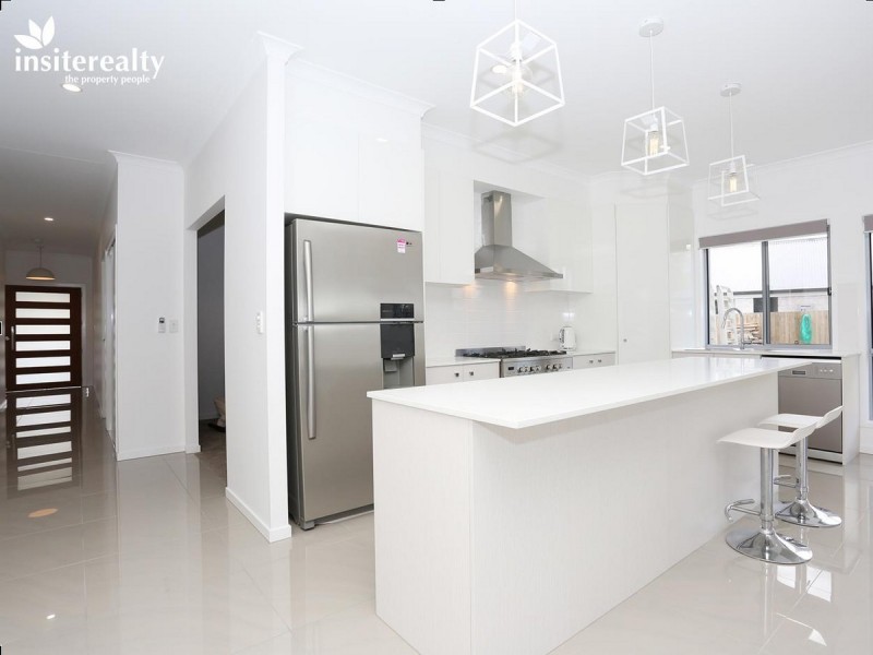 12 Sairs Street, Glass House Mountains QLD 4518