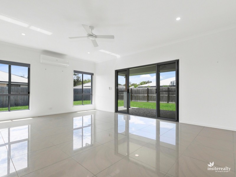 12 Sairs Street, Glass House Mountains QLD 4518