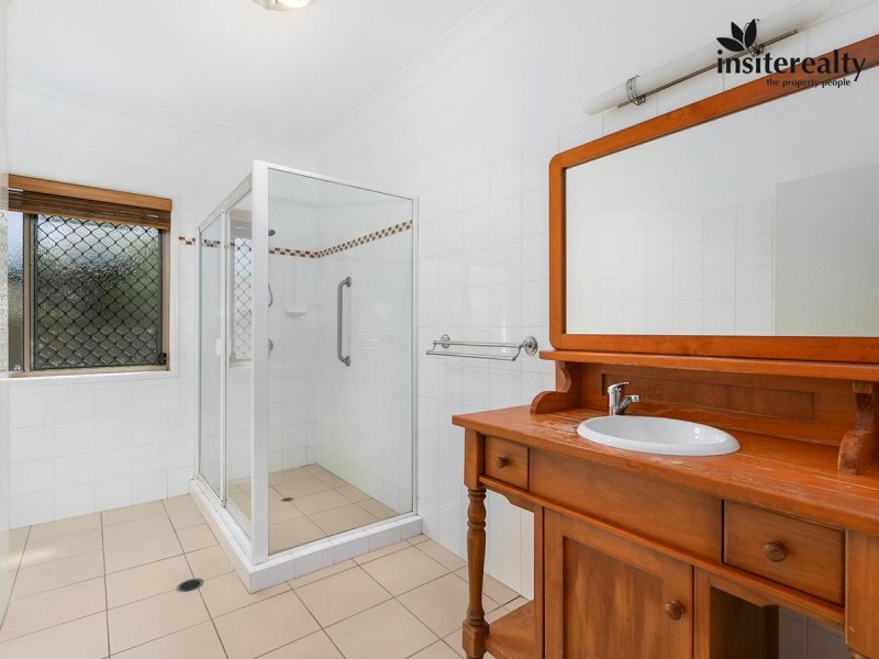 11 Tytherleigh Avenue, Landsborough QLD 4550