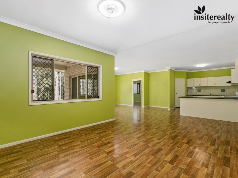 11 Tytherleigh Avenue, Landsborough QLD 4550