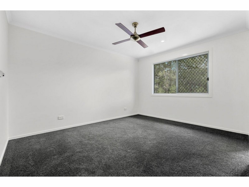 1 Thomas Major Place, Burnside QLD 4560