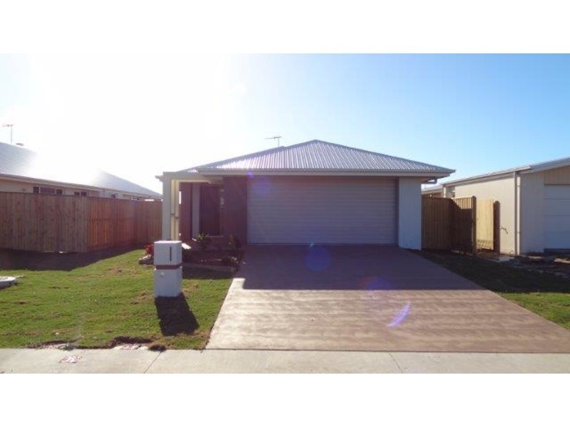 58 Commander Parade, Bucasia QLD 4750