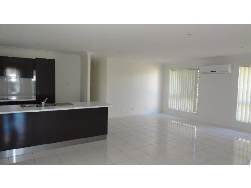 58 Commander Parade, Bucasia QLD 4750