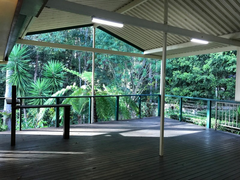 33 Fern Gully Place, Mooloolah Valley QLD 4553