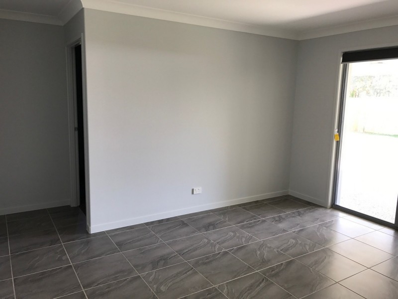 28 Shore View Boulevard, Griffin QLD 4503