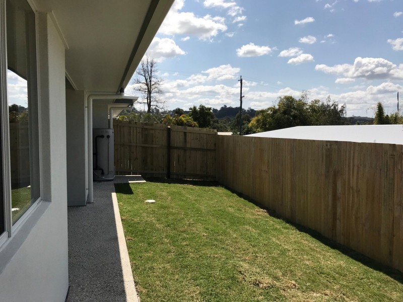 2/71 Perwillowen Road, Nambour QLD 4560