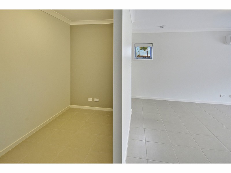 27/17 Greensboro Place, Little Mountain QLD 4551