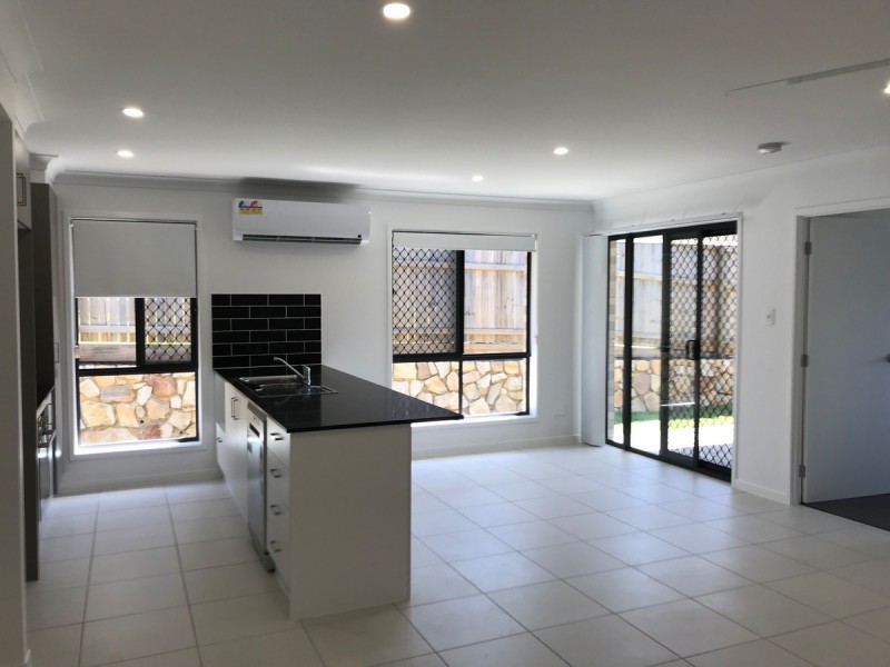 1/4 Horizon Way, Woombye QLD 4559