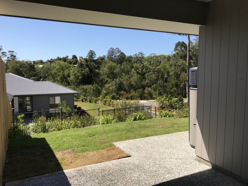 2/4 Horizon Way, Woombye QLD 4559
