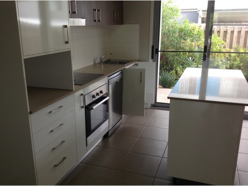 68/6 Crayfish Street, Mountain Creek QLD 4557
