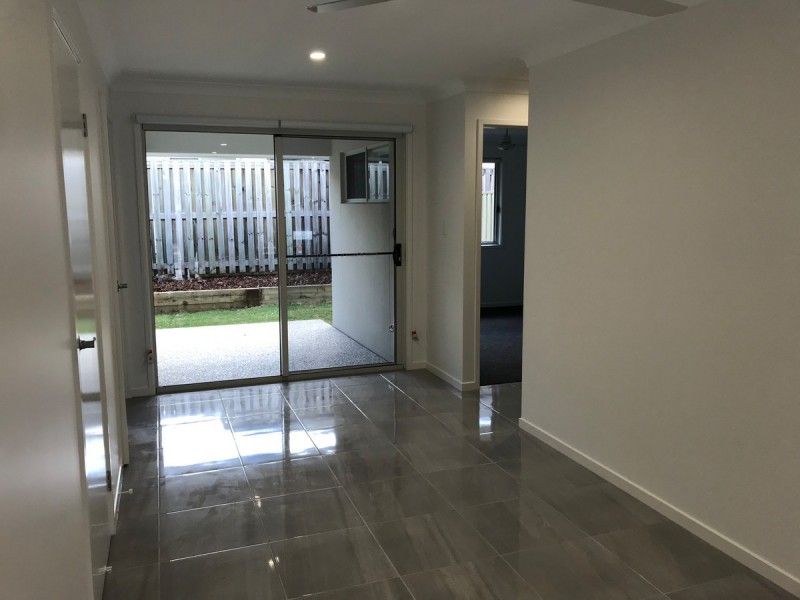 8 Impressions Drive, Nambour QLD 4560